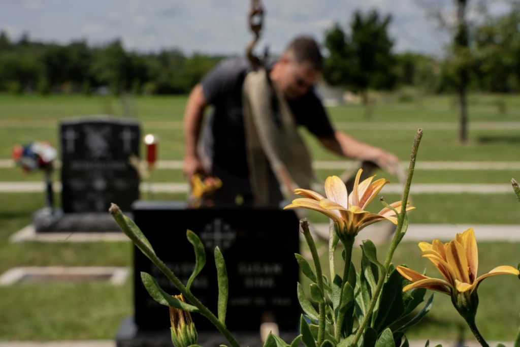 Sunburst Memorials 101